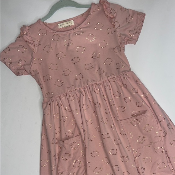 Adorable Pink Kids Dress with Gold Accents - Picture 3 of 7